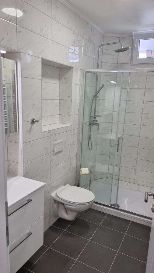 Apartmani Mali Селце Екстериор снимка